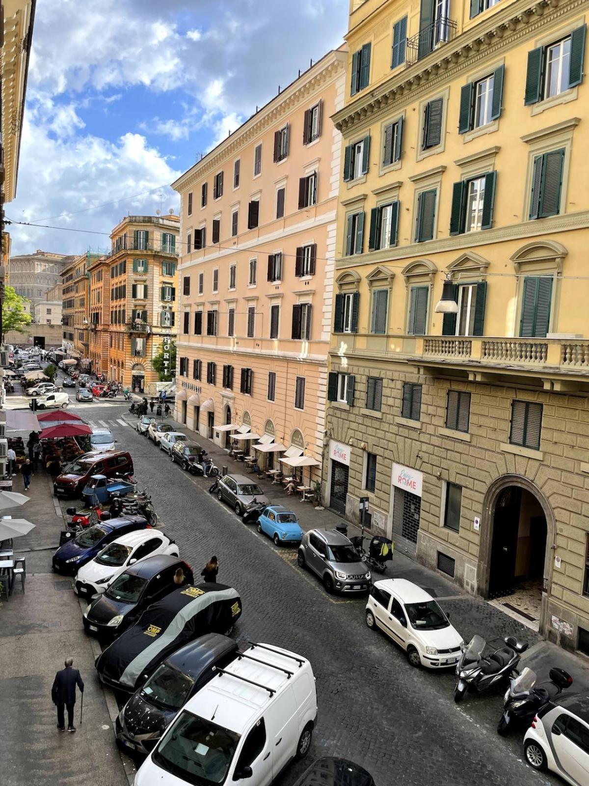 Vatican - Casa Cesarina Apartment Rome